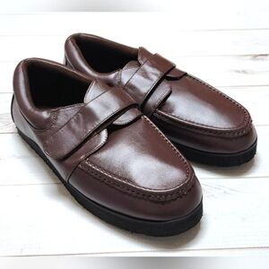 Classic Style Non Slip Men's Wide Brown Comfort Shoes Size 10 Wide - New No Box